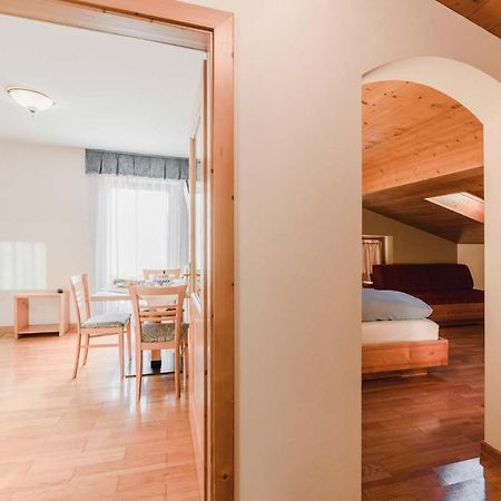 Cesa Edelweiss Living & Spa 坎皮泰洛迪法萨 外观 照片