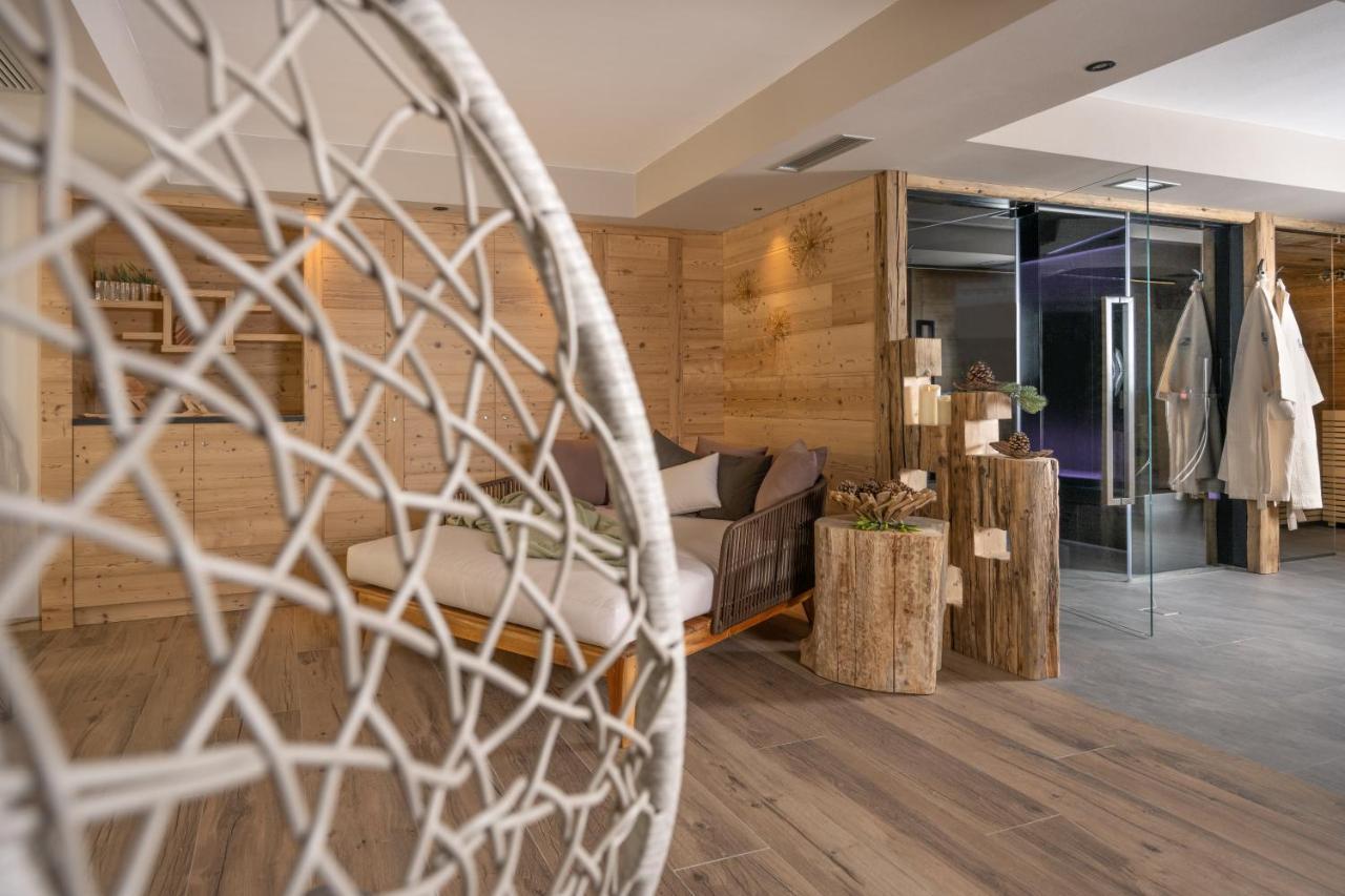 Cesa Edelweiss Living & Spa 坎皮泰洛迪法萨 外观 照片