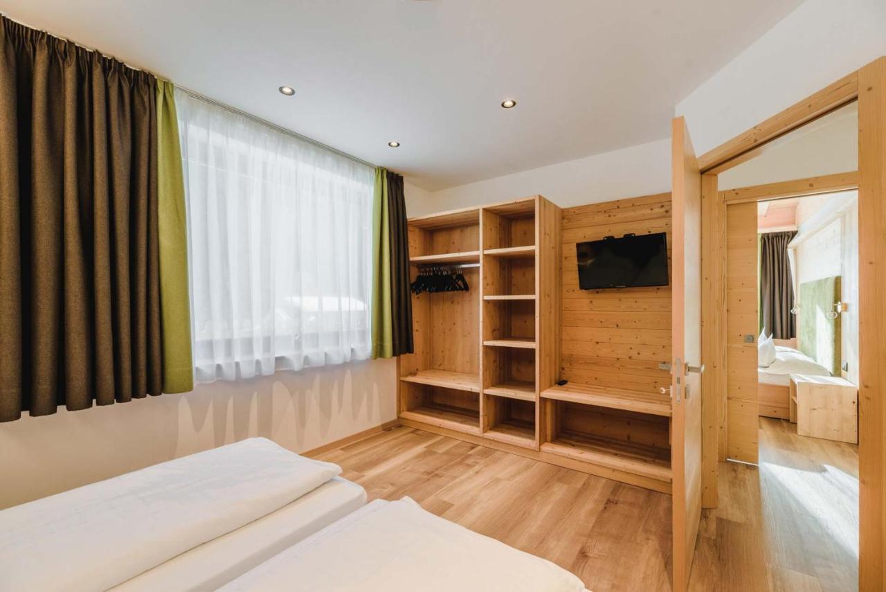 Cesa Edelweiss Living & Spa 坎皮泰洛迪法萨 外观 照片